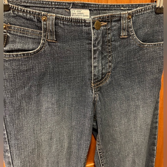 Y2K Ladies flared MUDD denim jeans - Picture 2 of 10